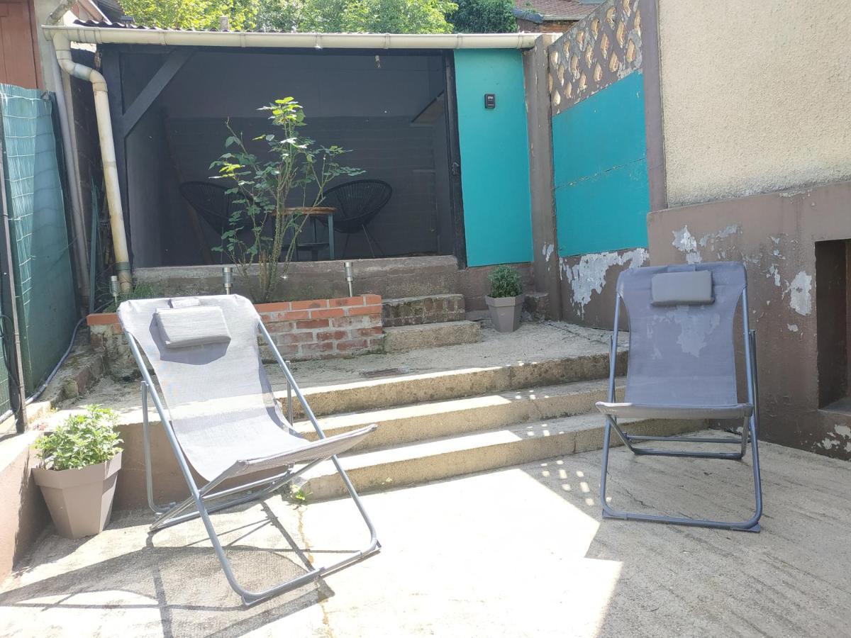 הוילה La Lillebonnaise Meuble Au Coeur De Lillebonne מראה חיצוני תמונה